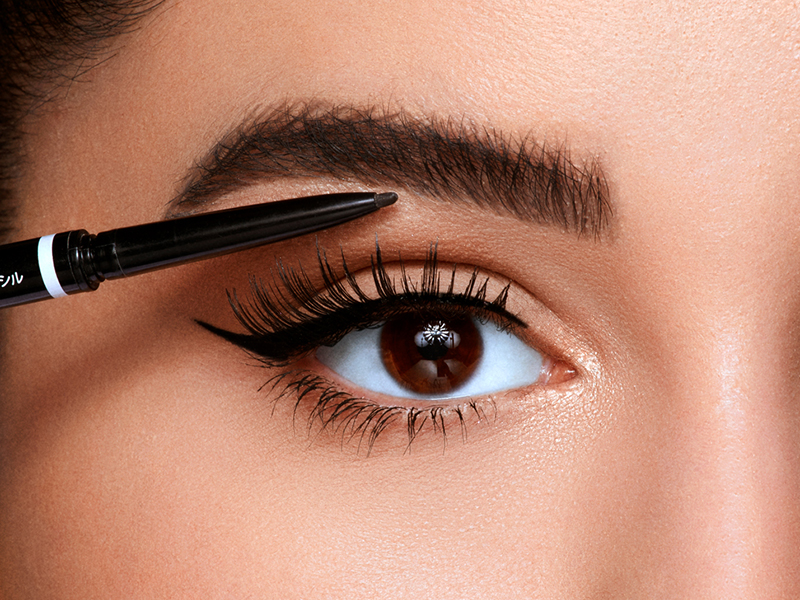 Crayon à sourcils