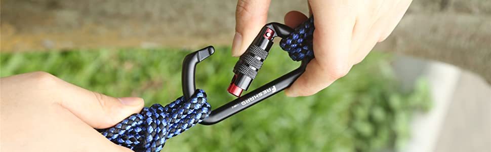 Auto Locking Carabiner