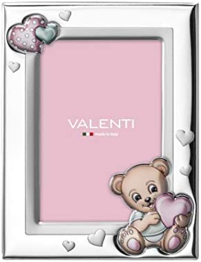 Valenti & Co - Cadre photo en argent avec ours en peluche détail de table de chevet pour la chambre de bébé parfait comme idée de cadeau de baptême ou d'anniversaire – Image 2