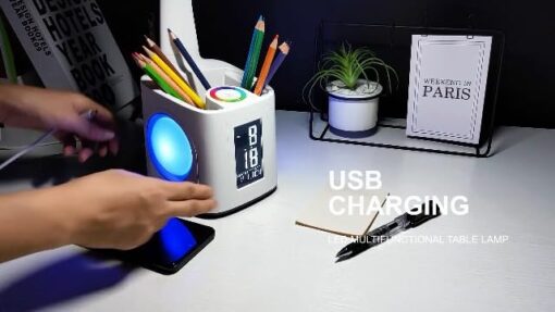 Lampe de bureau LED Eye-Caring Lampe de Table D'étude Port de charge USB Lumière de L'atmosphère Nocturne avec Porte Stylo/Écran Heure/Calendrier 3 Niveaux Dimmable Lampe de Lecture pour Enfants 10W – Image 7