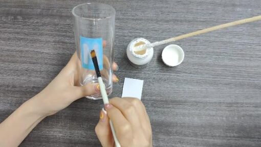 100 g de pâte etch pour le verre, la pâte etch peut être utilisée sur une variété de surfaces, y compris le verre, la céramique, le métal, etc. Elle est parfaite pour créer des designs et des motifs – Image 7