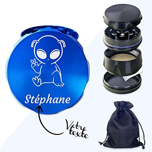 KDO MAGIC - Grinder personnalisé - 55 x 41mm - Moulin à épice personnalisable avec prénom gravé - Broyeur à tabac en métal haute qualité - 4 pièces - Tamis et Spatule - Grinder relief (Modèle Texte) – Image 12