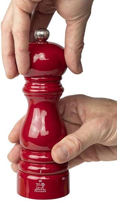 PEUGEOT - Moulin à Sel Paris u'Select 18 cm - Collection ParisRama - 6 Réglages de Moutures Prédéfinies - En Bois Labellisé PEFC - Fabrication Française - Coloris Laqué Rouge Passion – Image 4
